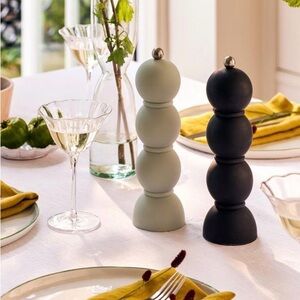 Addison Ross Salt and Pepper Shakers